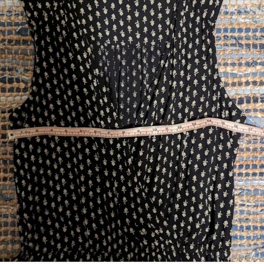 Lucky Brand Jumpsuit M Black Tan Ditzy Floral Pattern Pull On Pockets